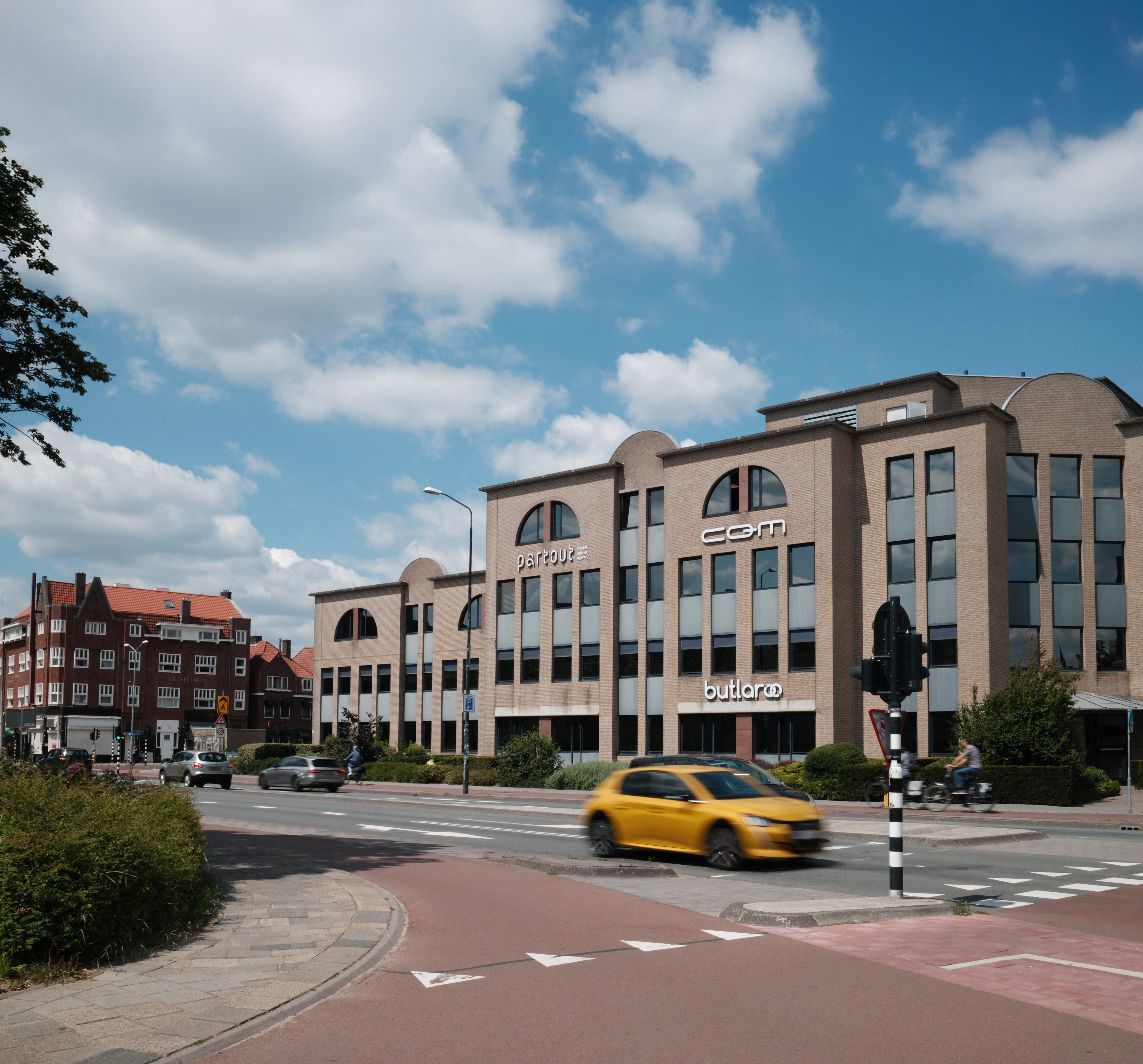 Partout kantoor buiten expandend